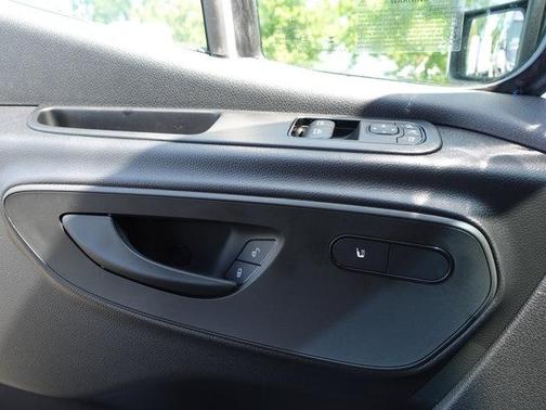 2025 Mercedes-Benz Sprinter 2500 Standard Roof