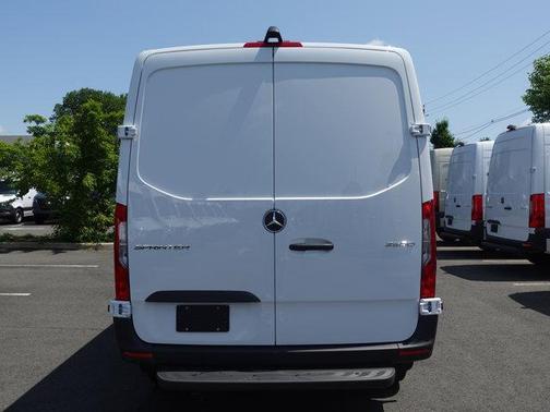 2025 Mercedes-Benz Sprinter 2500 Standard Roof