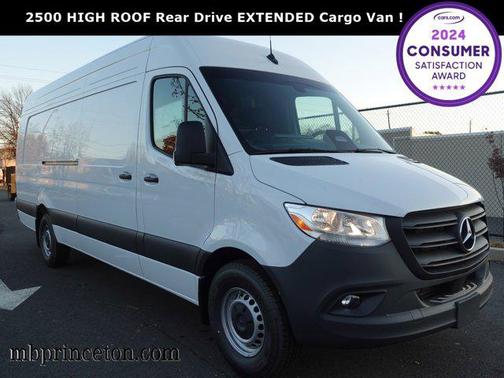 2025 Mercedes-Benz Sprinter 2500 High Roof