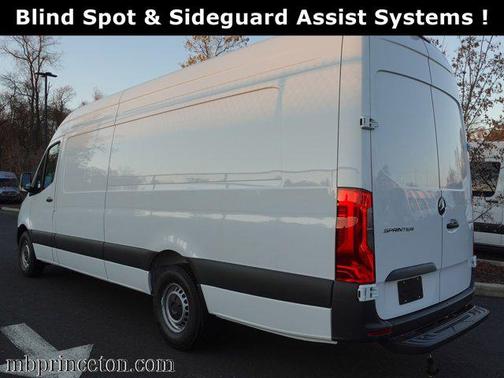 2025 Mercedes-Benz Sprinter 2500 High Roof