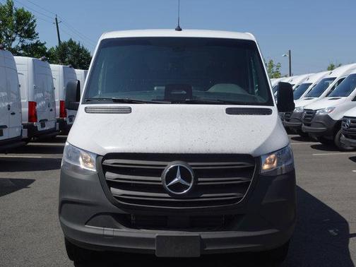 2025 Mercedes-Benz Sprinter 2500 Standard Roof
