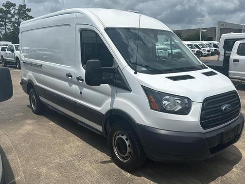 2017 Ford Transit-250 148 WB MEDIUM ROOF CARGO