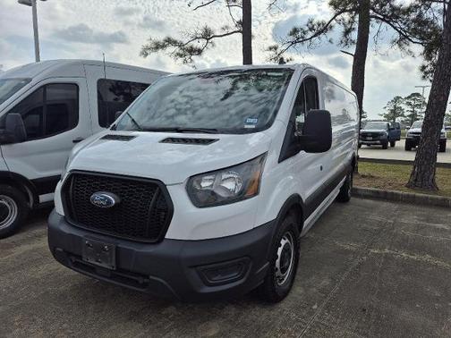 2023 Ford Transit-250 T250