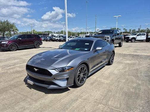 2022 Ford Mustang ECOBOOST PREMIUM