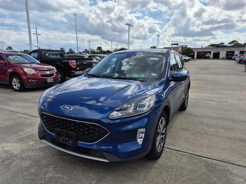 2022 Ford Escape SEL