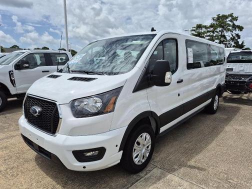 2024 Ford Transit-350 XLT
