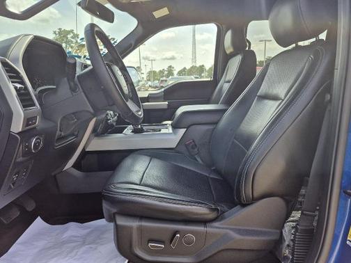 LIGHTNING BLUE 2017 Ford F-150 LARIAT