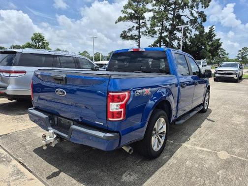 LIGHTNING BLUE 2018 Ford F-150 XL