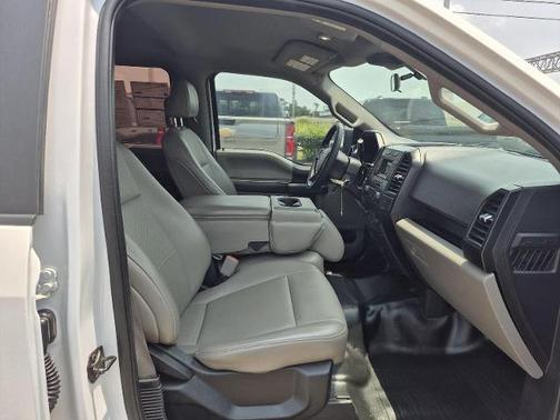 OXFORD WHITE 2020 Ford F-150 XL