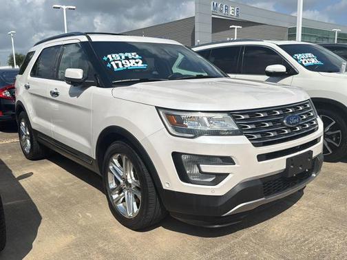 2017 Ford Explorer LIMITED
