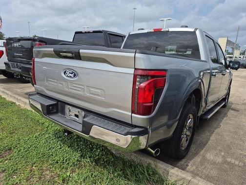 ICONIC SILVER METALLIC 2024 Ford F-150 XLT