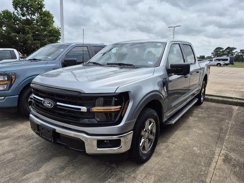 ICONIC SILVER METALLIC 2024 Ford F-150 XLT Truck