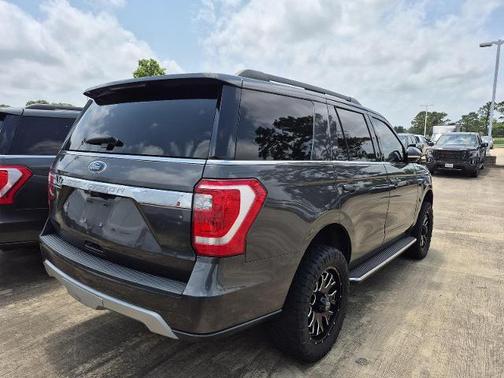 MAGNETIC METALLIC 2020 Ford Expedition XLT