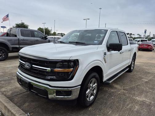 OXFORD WHITE 2024 Ford F-150 XLT