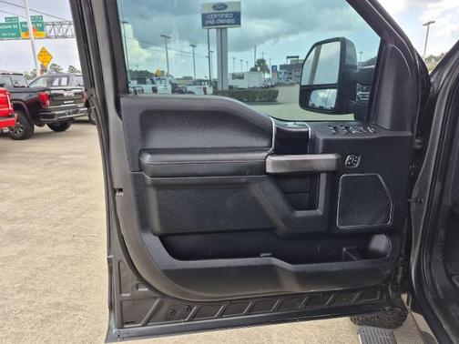 2020 Ford F-250 PLATINUM