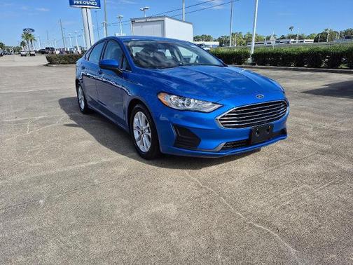 2020 Ford Fusion SE