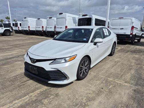 2021 Toyota Camry XLE