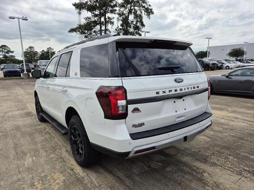 STAR WHITE MET TRI-COAT 2023 Ford Expedition TIMBERLINE