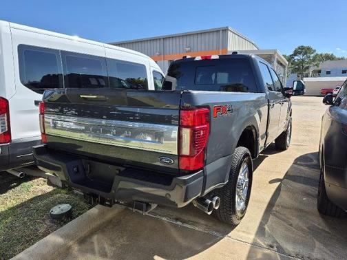 2021 Ford F-250 PLATINUM