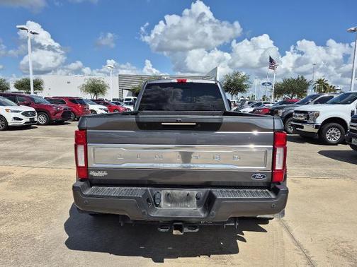2022 Ford F-350 LIMITED