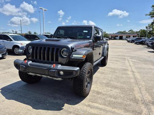 2023 Jeep Gladiator MOJAVE