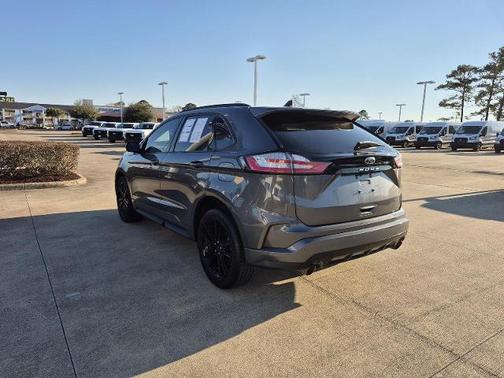 2021 Ford Edge ST-LINE