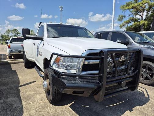 2018 RAM 3500 TRADESMAN