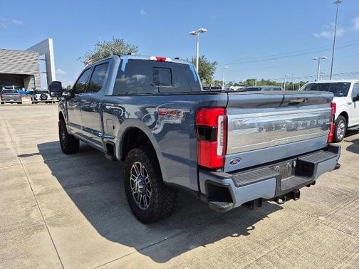 2023 Ford F-250 LIMITED