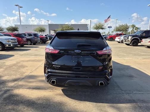 2019 Ford Edge ST