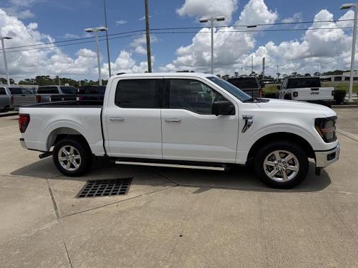 OXFORD WHITE 2024 Ford F-150 XLT