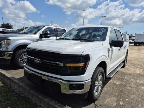 OXFORD WHITE 2024 Ford F-150 XLT