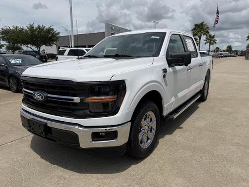 OXFORD WHITE 2024 Ford F-150 XLT