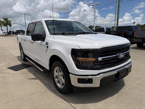 OXFORD WHITE 2024 Ford F-150 XLT