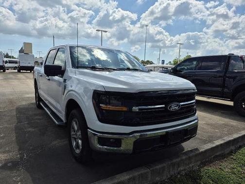 OXFORD WHITE 2024 Ford F-150 XLT
