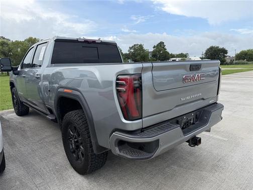 Sterling 2024 GMC Sierra 1500 AT4