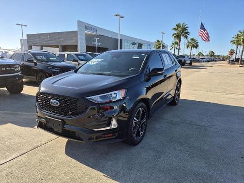 2023 Ford Edge ST