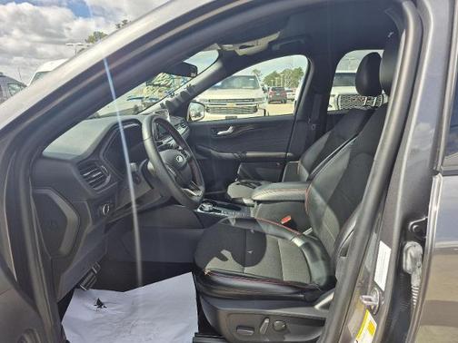 CARBONIZED GRAY METALLIC 2024 Ford Escape ST-LINE