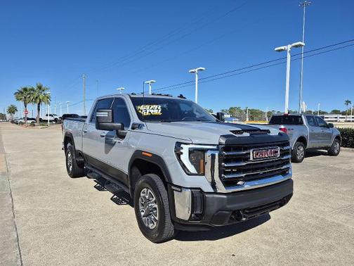 2024 GMC Sierra 1500 SLE