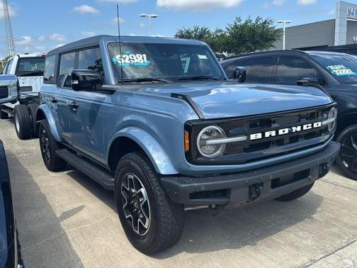 2024 Ford Bronco OUTER BANKS
