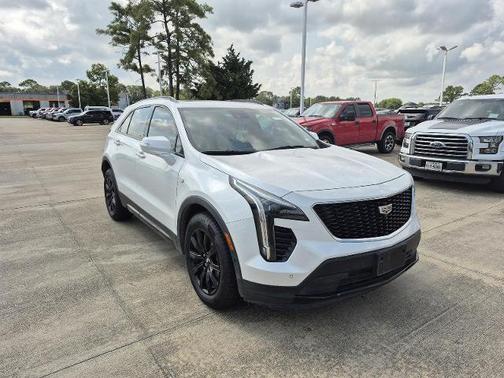 2022 Cadillac XT4 SPORT