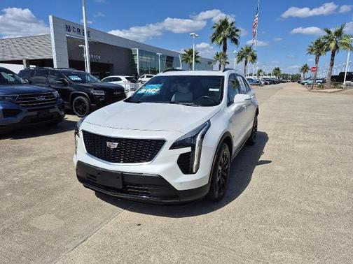 2022 Cadillac XT4 SPORT
