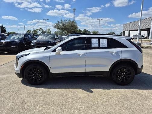 2022 Cadillac XT4 SPORT