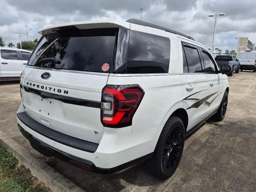 STAR WHITE MET TRI-COAT 2024 Ford Expedition LIMITED