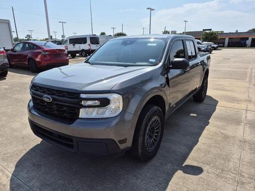2022 Ford Maverick XL