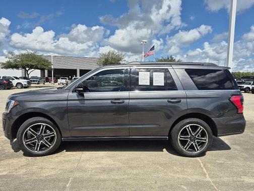 2021 Ford Expedition LIMITED