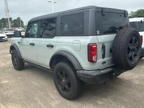 2022 Ford Bronco BLACK DIAMOND