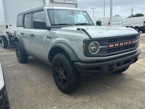 2022 Ford Bronco BLACK DIAMOND