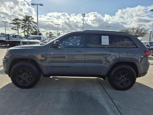 2019 Jeep Grand Cherokee LAREDO