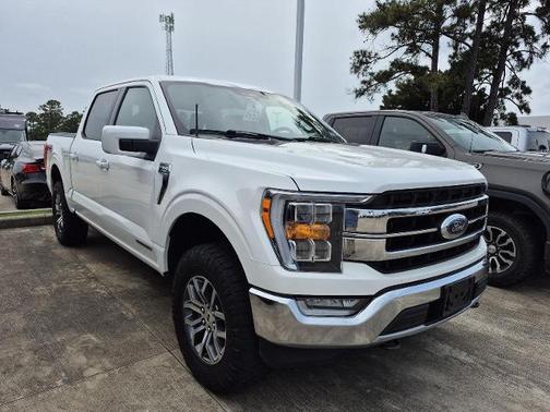 STAR WHITE METALLIC TRICOAT 2022 Ford F-150 LARIAT