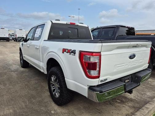 STAR WHITE METALLIC TRICOAT 2022 Ford F-150 LARIAT